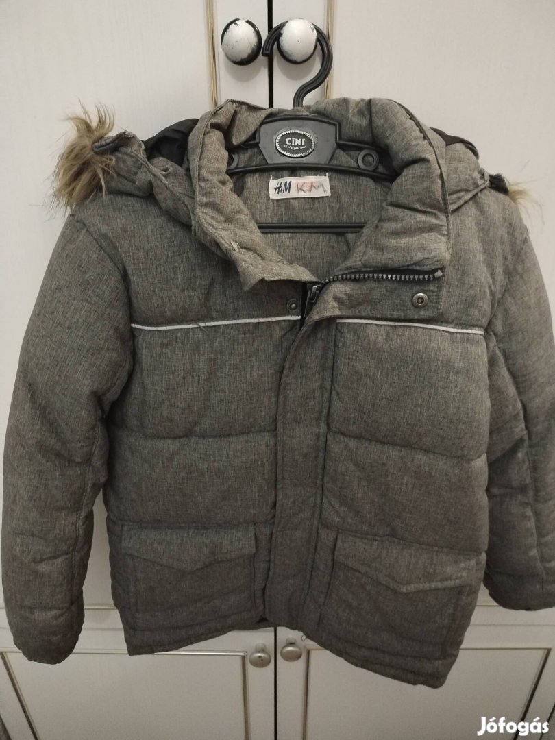 Gyerek dzseki 128-as