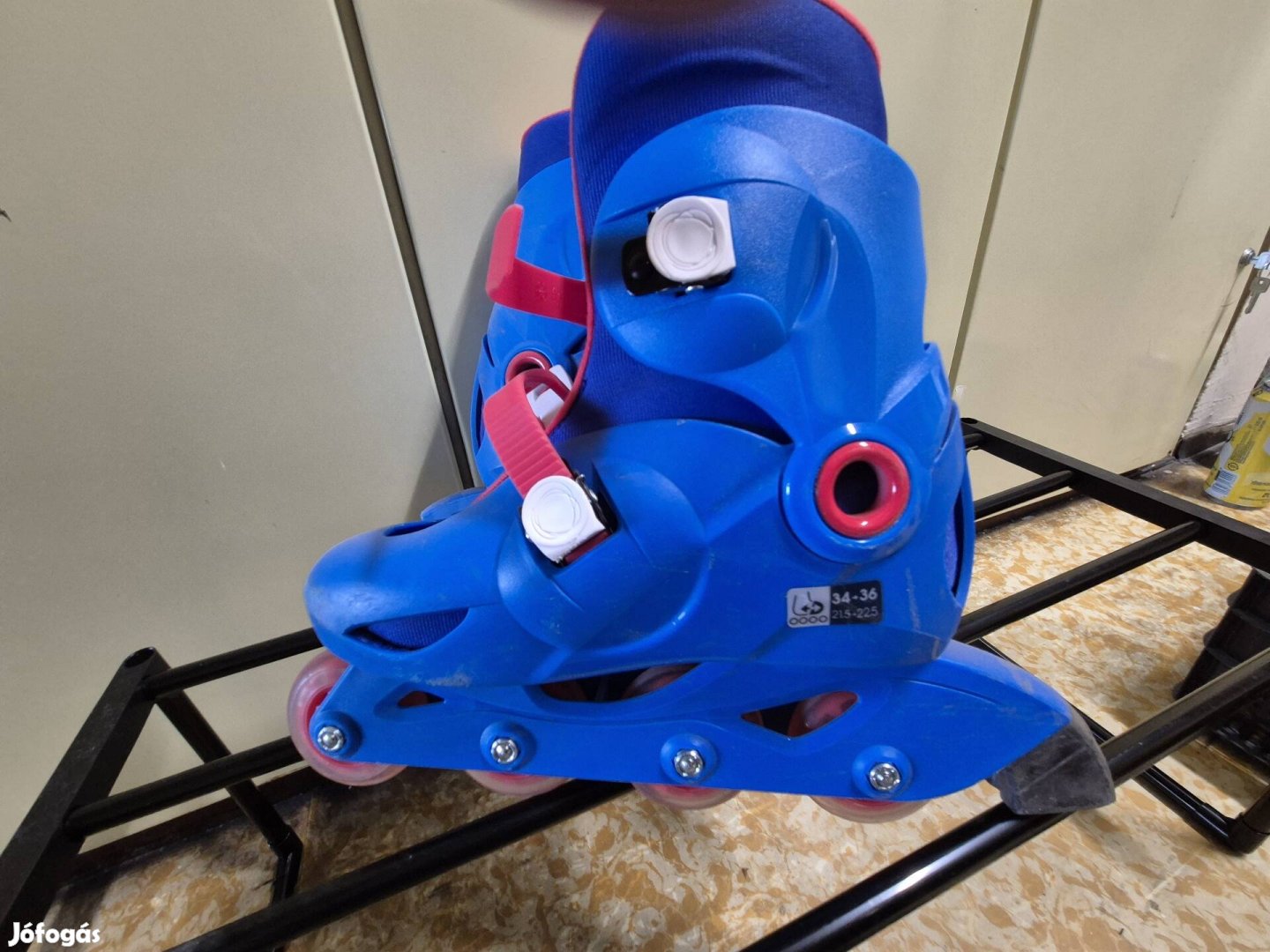 Gyerek görkorcsolya Eladó