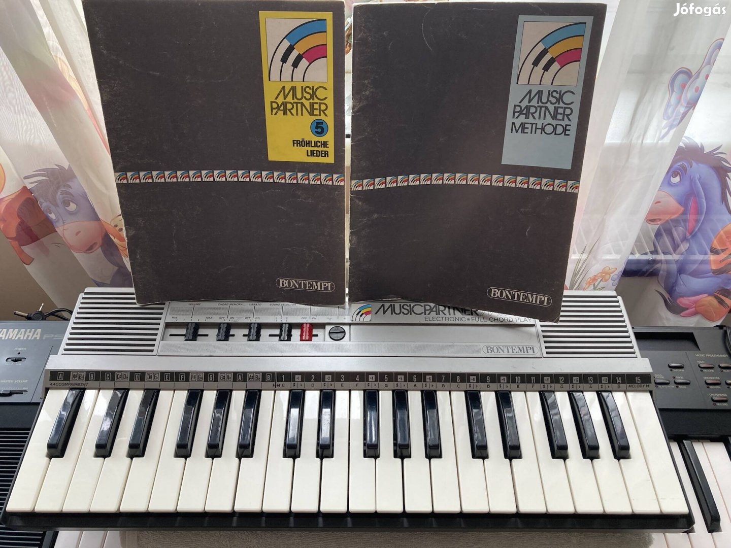 Gyerek ifjúsági remek kezdő orgona szintetizátor Bontempi casio yamaha