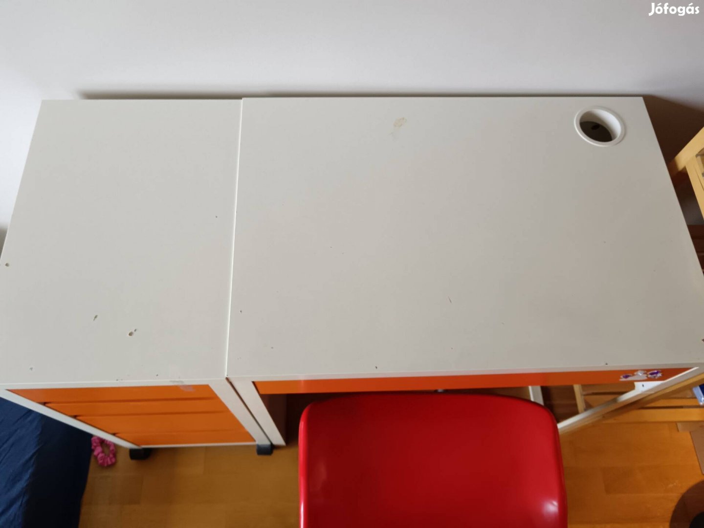 Gyerek íróasztal, fiókos elem, tároló 