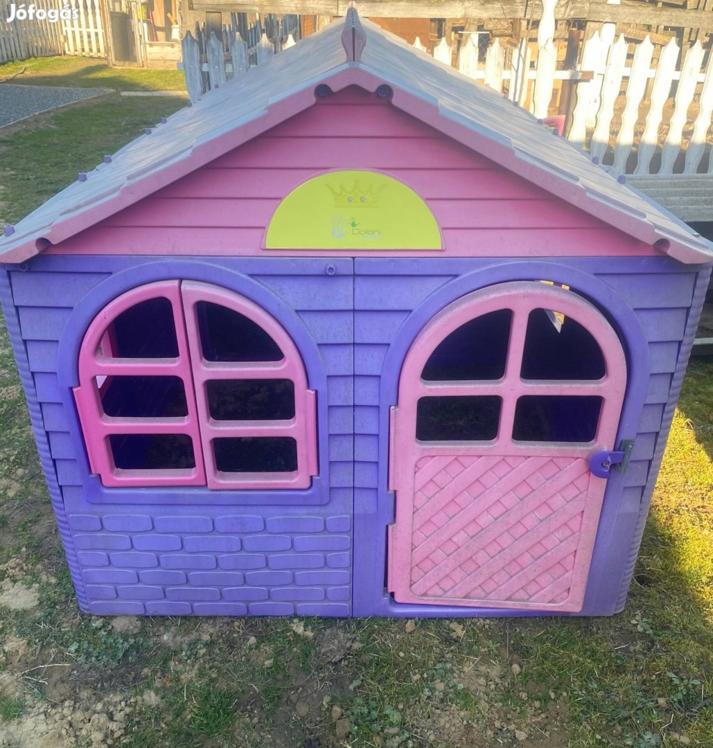 Gyerek játszóház kültéri