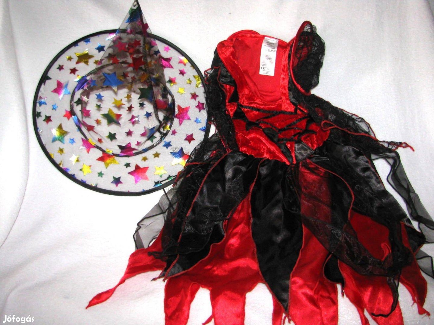 Gyerek jelmez 8-9 év Boszorka Varázsló csipkés szárny