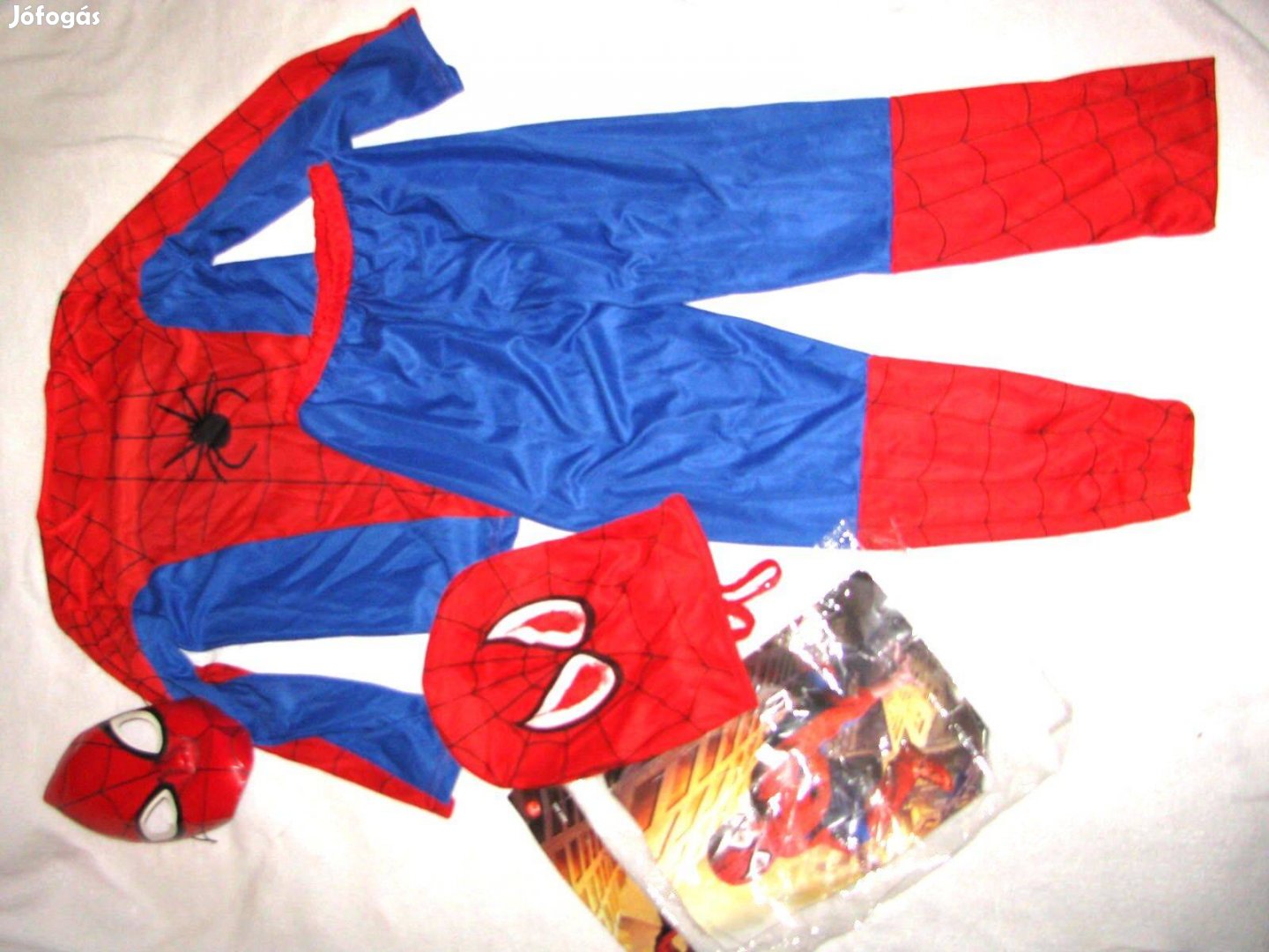 Gyerek jelmez Pókember új 4részes 2 álarc mellbő 80 cm