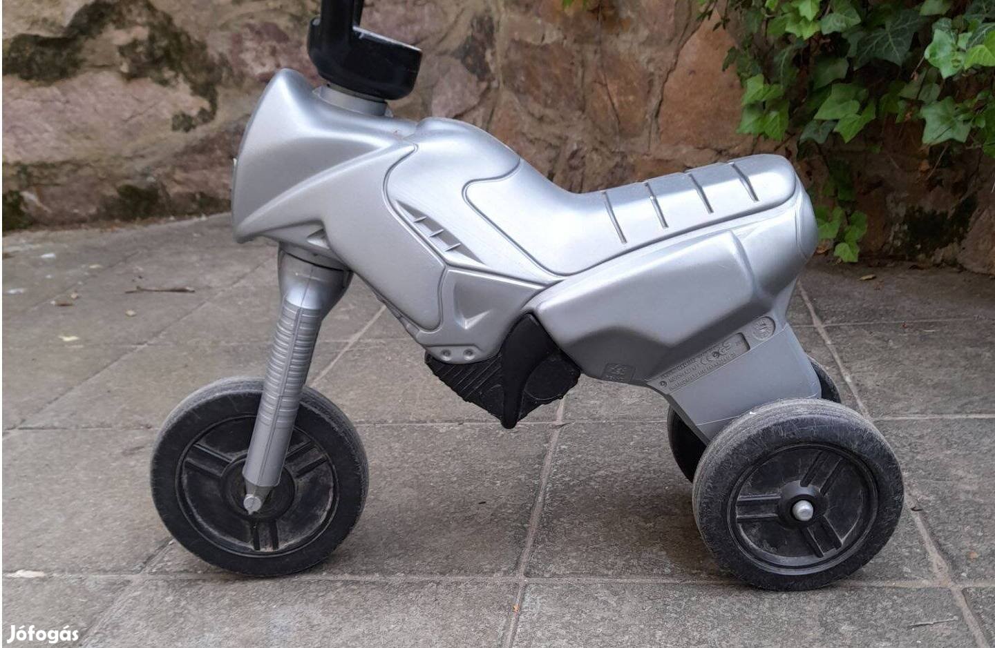 Gyerek lábbal hajtós motor