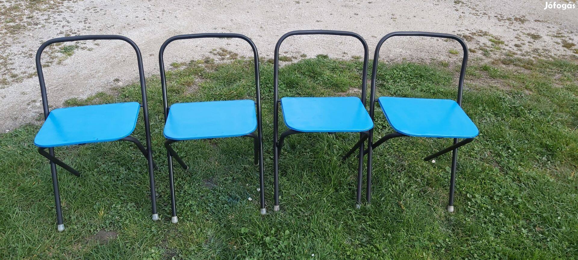 Gyerek székek eladók!