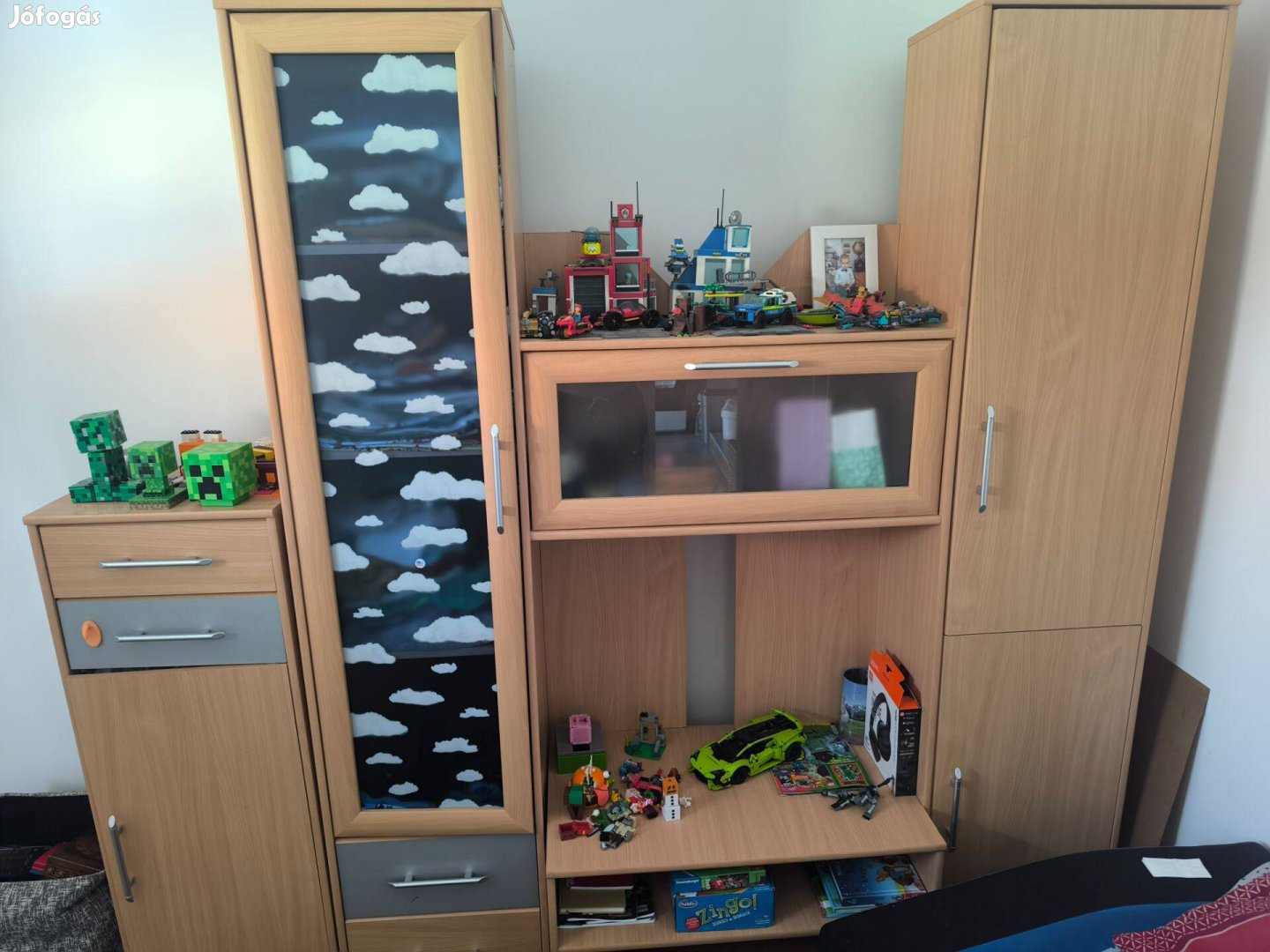 Gyerek szekrénysor