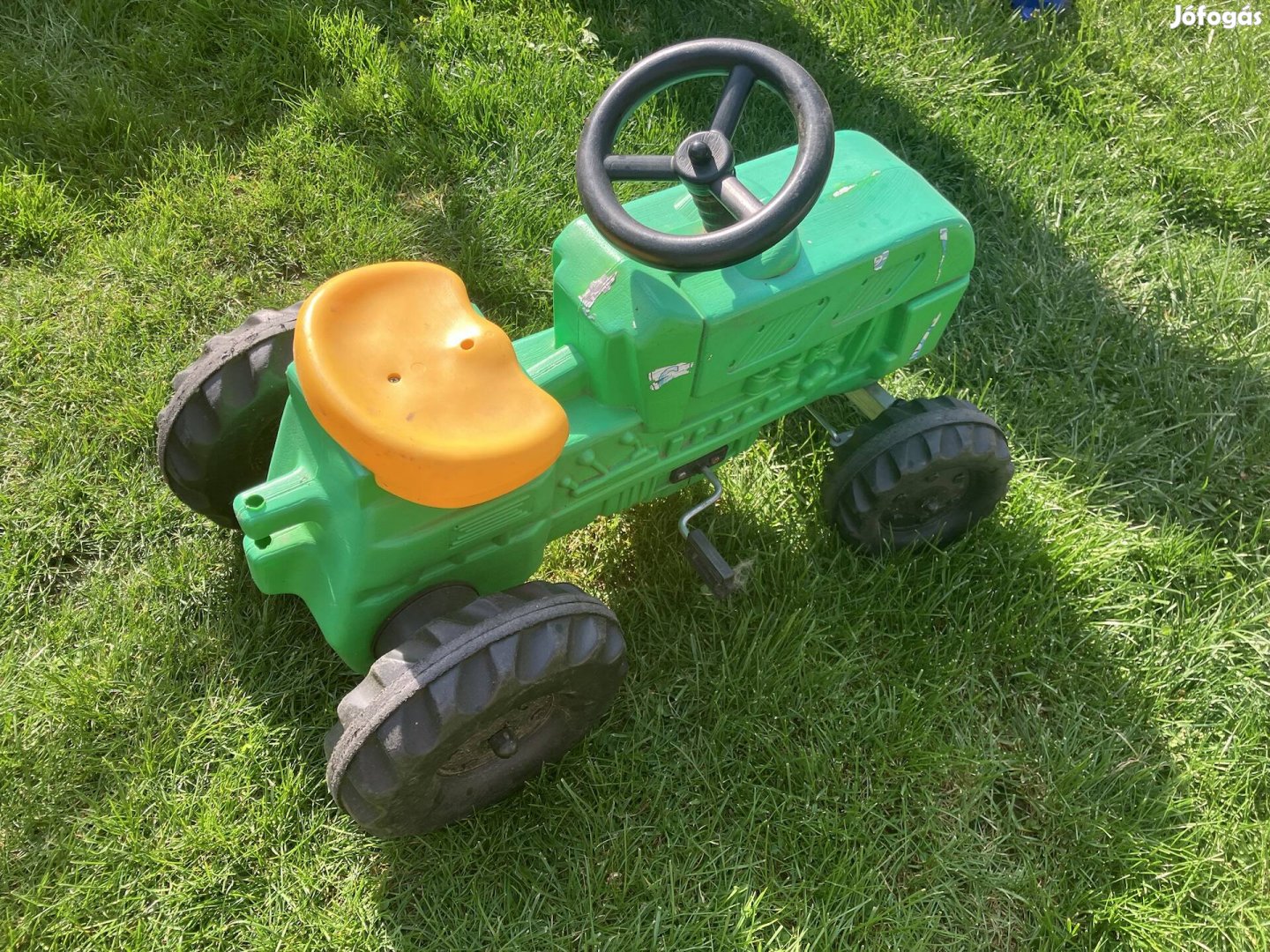 Gyerek traktor pedálos