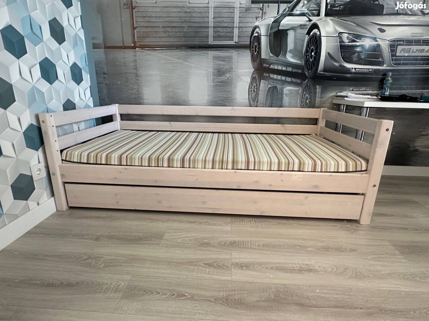 Gyerekágy, ifjúsági ágy 90x200 jó állapotban!