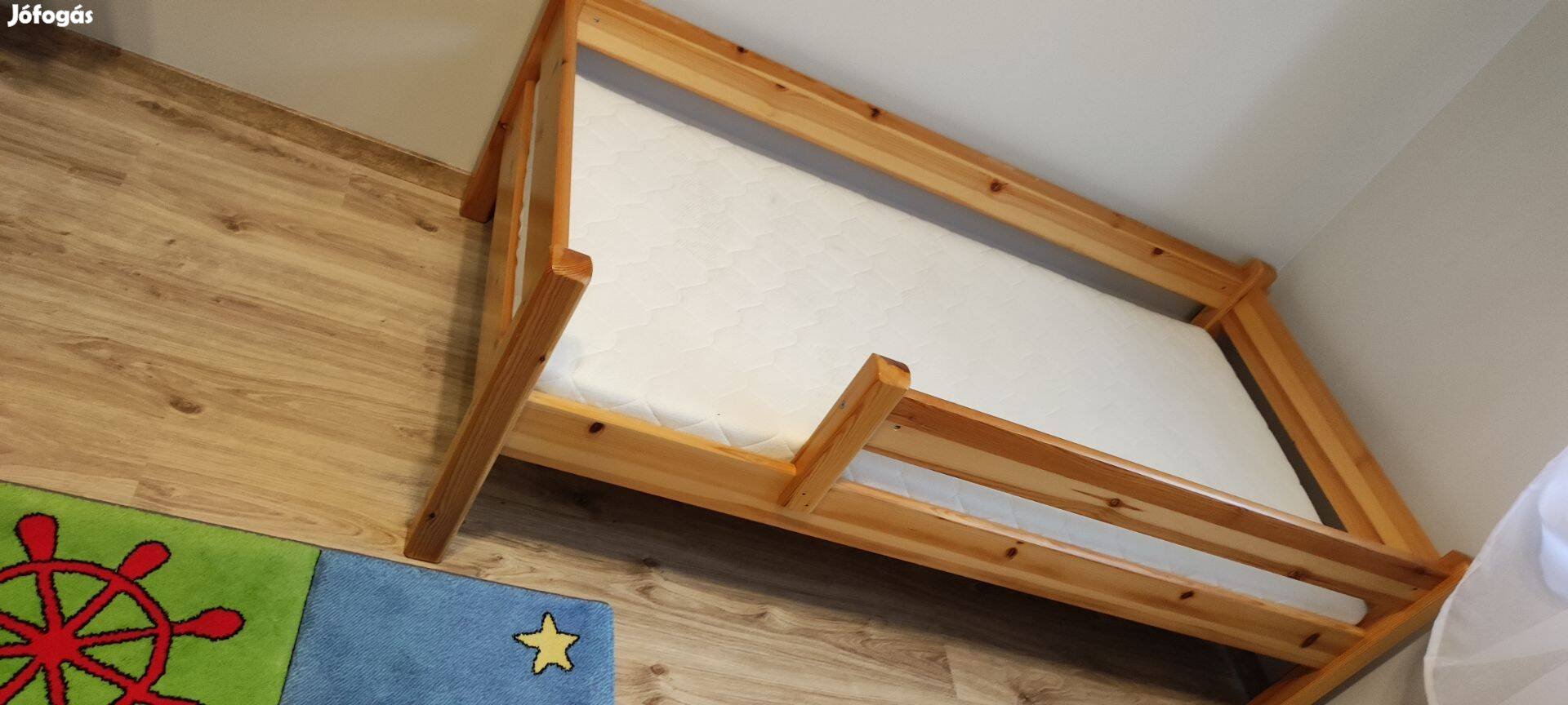 Gyerekágy keret borovi fenyő