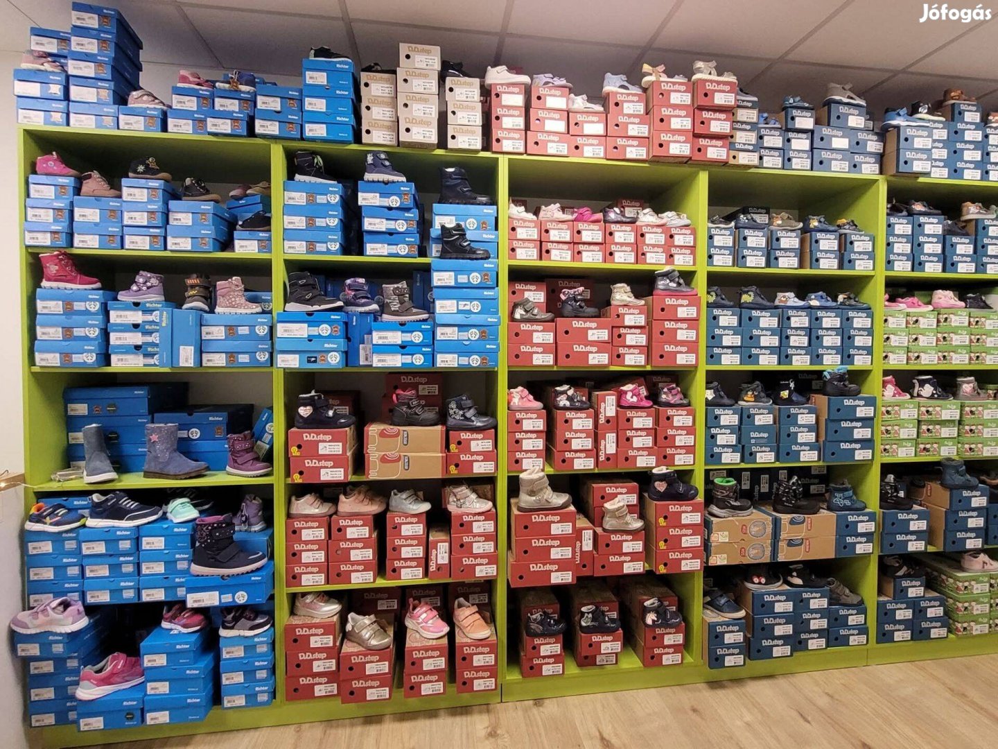 Gyerekcipő Üzletemet Átadnám