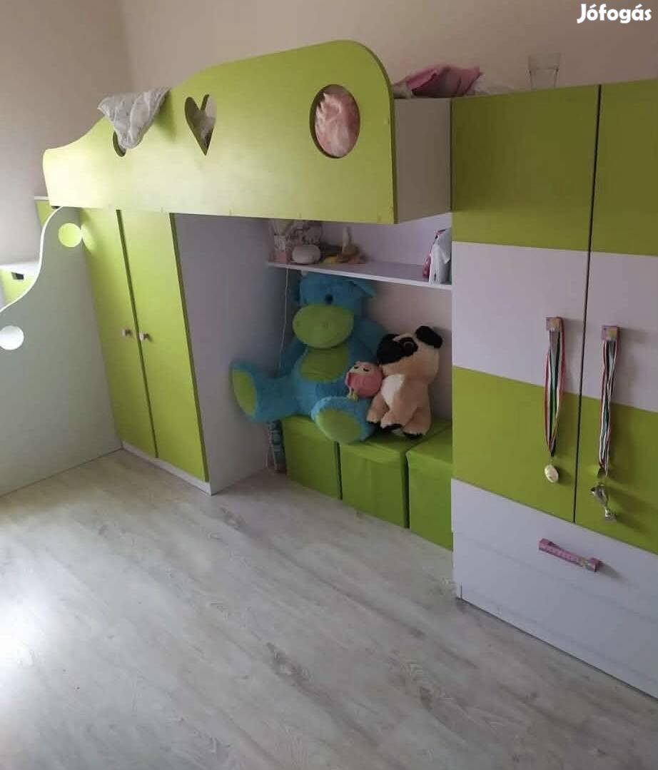 Gyerekszoba bútor
