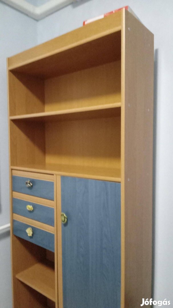 Gyerekszoba szekrény