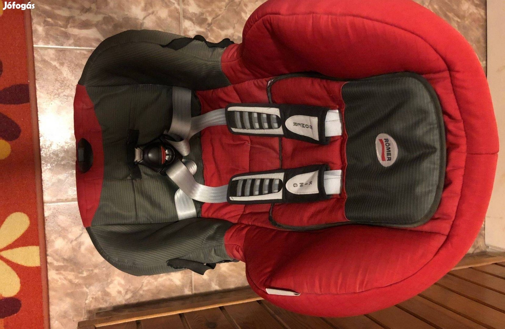 Gyerekülés (piros-fekete) Britax Römer King TS 9-18 kg