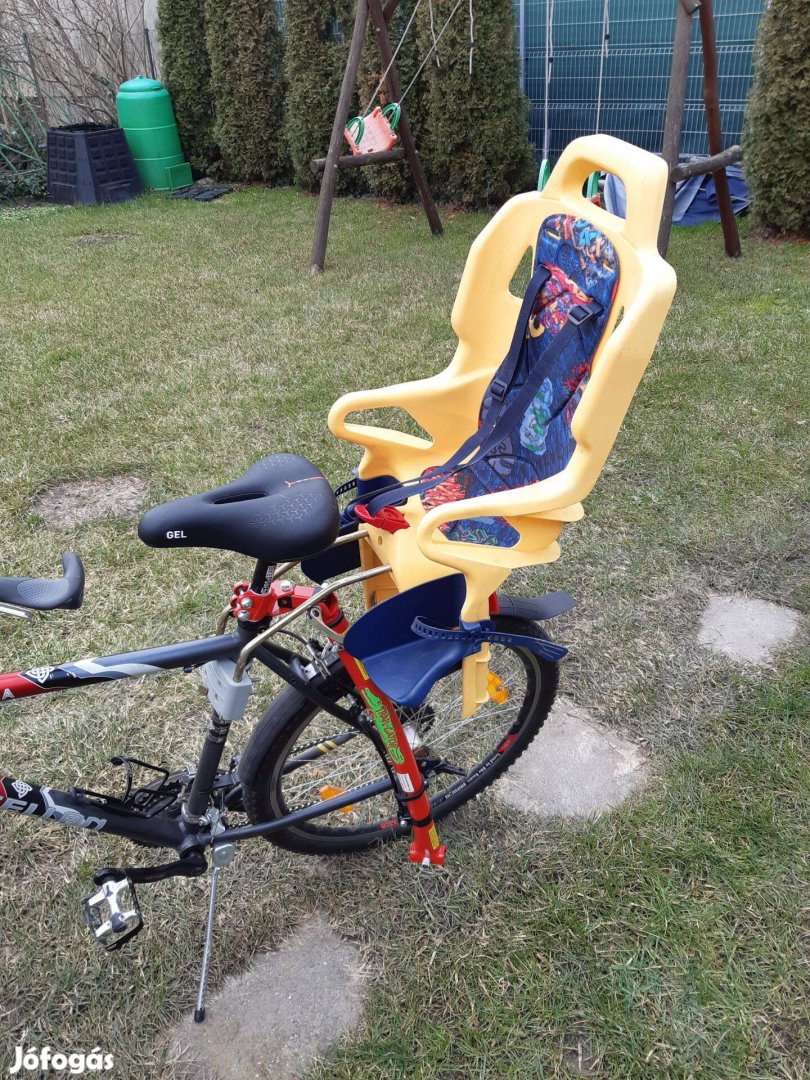 Gyerekülés kerékpárra biciklire vázra szerelhető adapterrel
