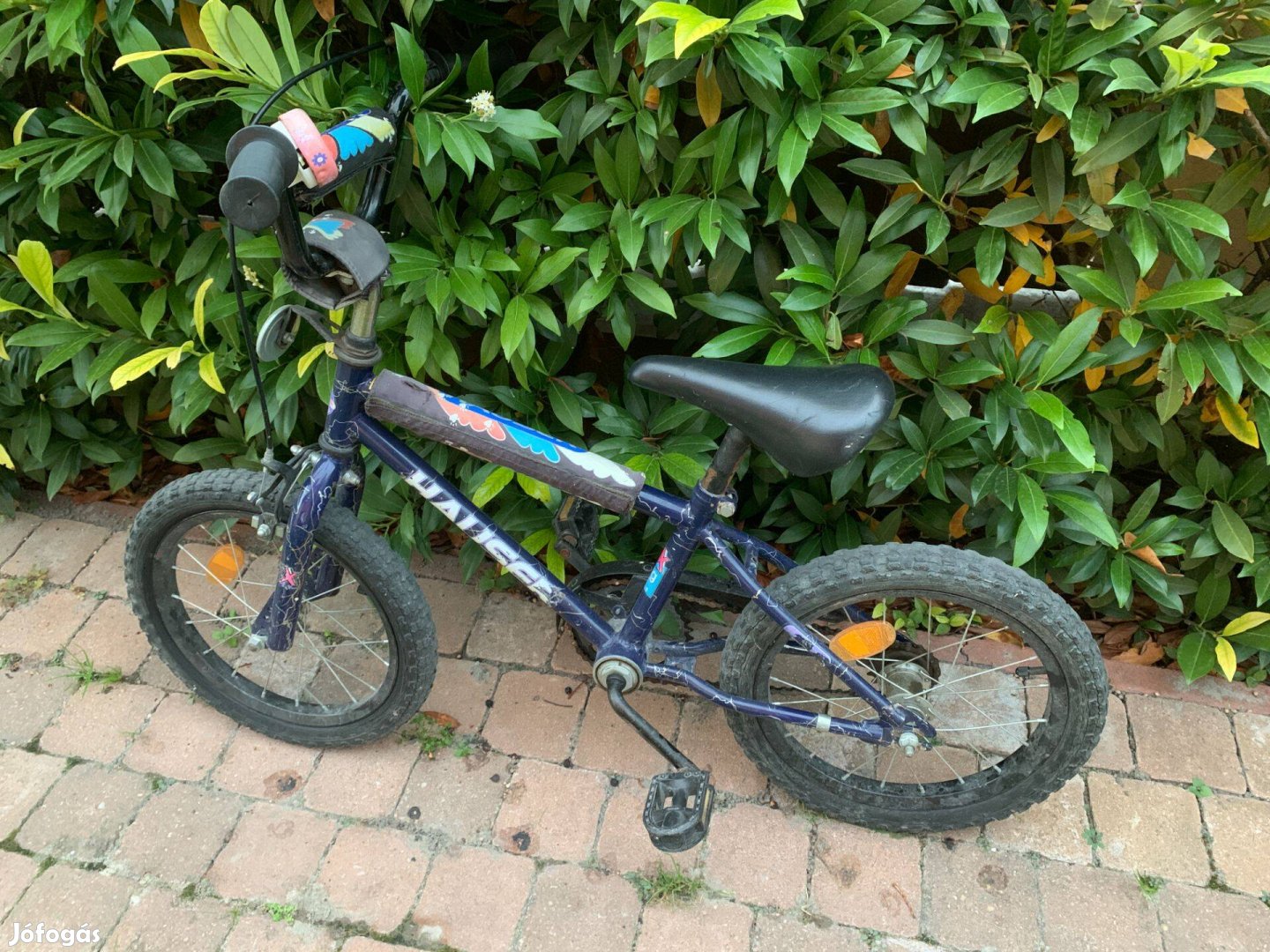 Gyermek BMX bicikli