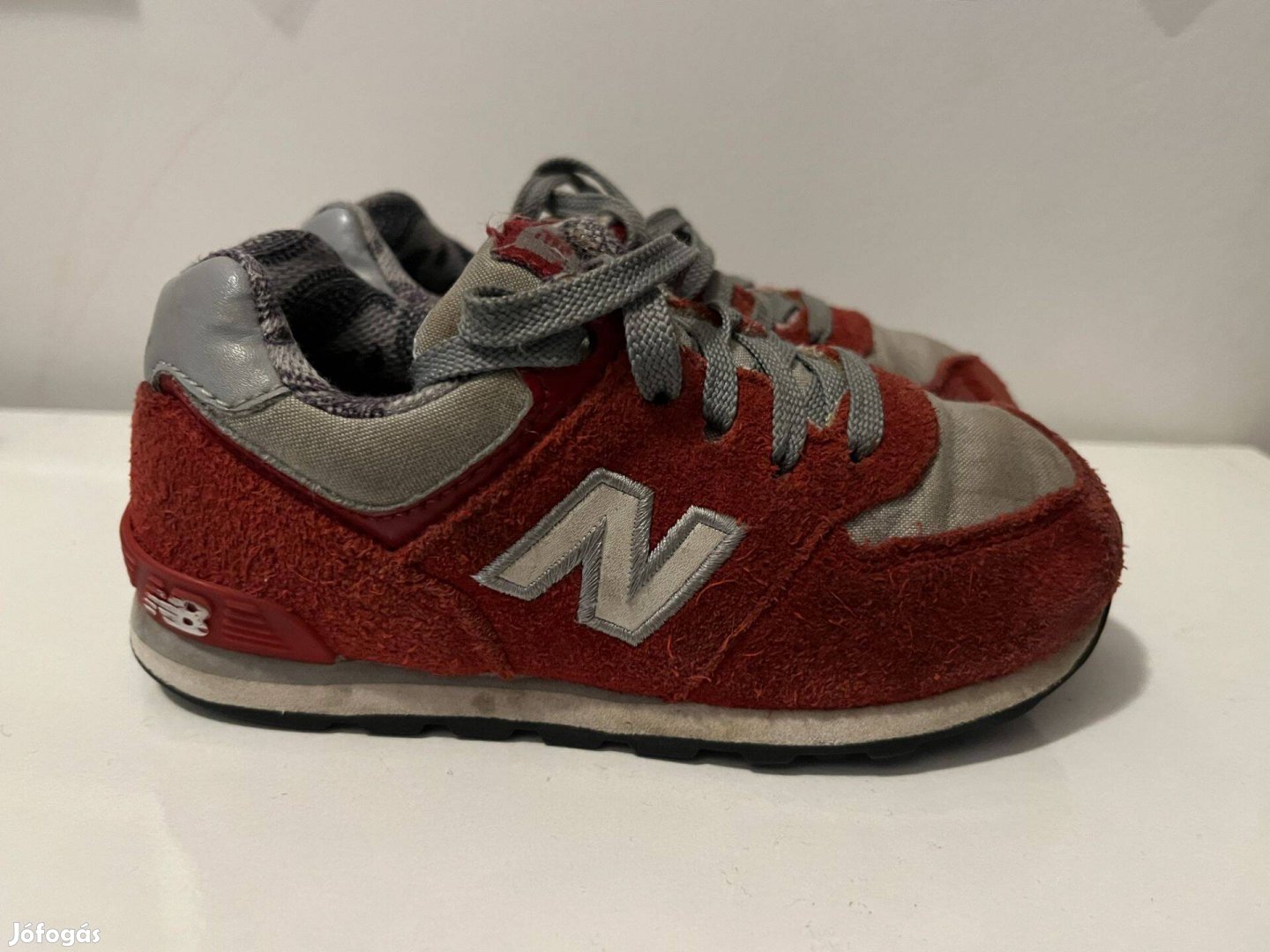 Gyermek "Newbalance" sportcipő, EU 26