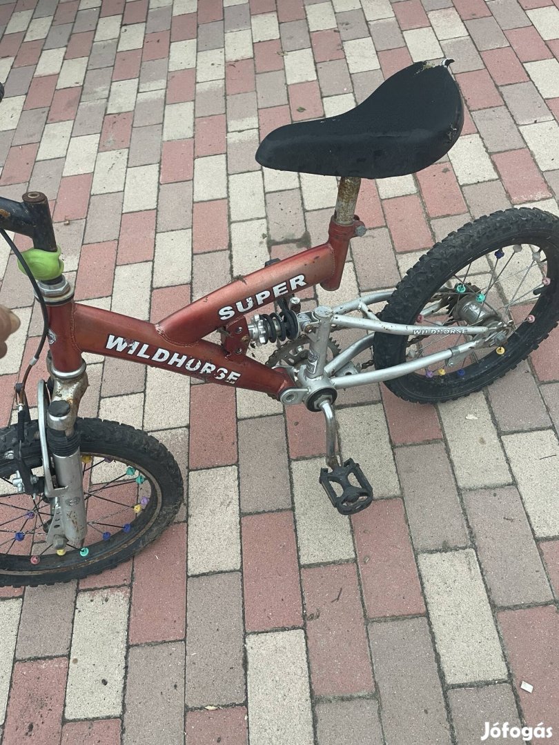 Gyermek kerékpár/BMX