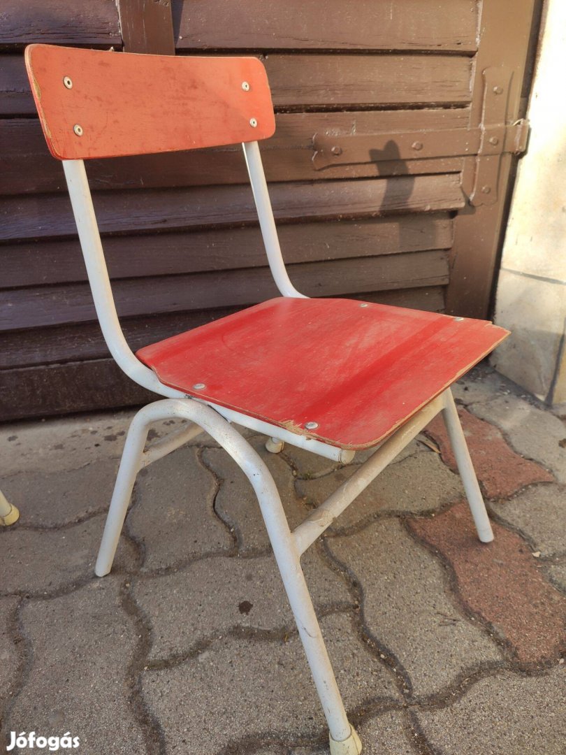 Gyermek székek gyerek szék kisszék 4 db, 1000 Ftdb