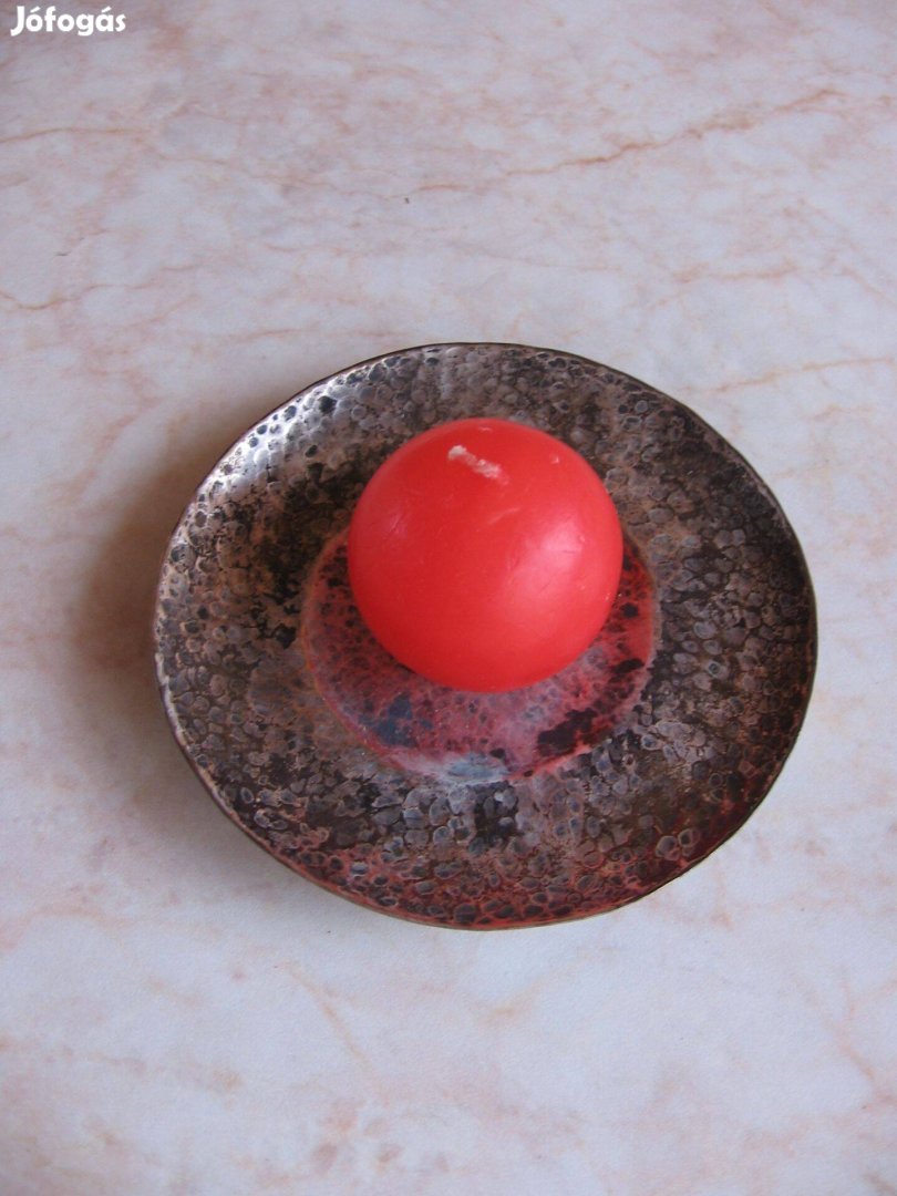 Gyertyatartó - kalapált fém