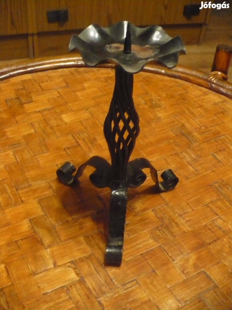 Gyertyatartó kovácsoltvas