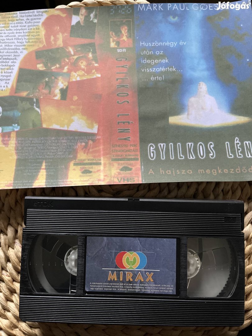 Gyilkos lény vhs m