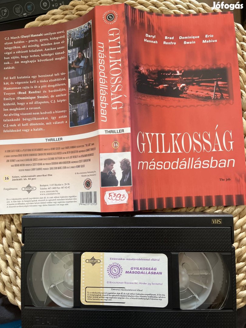 Gyilkosság másodállásban vhs