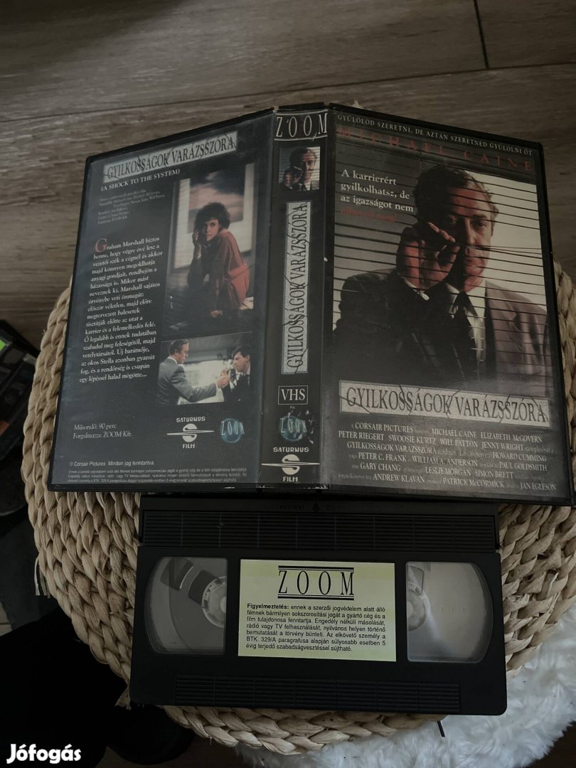 Gyilkosságok varázsszóra vhs film zoom