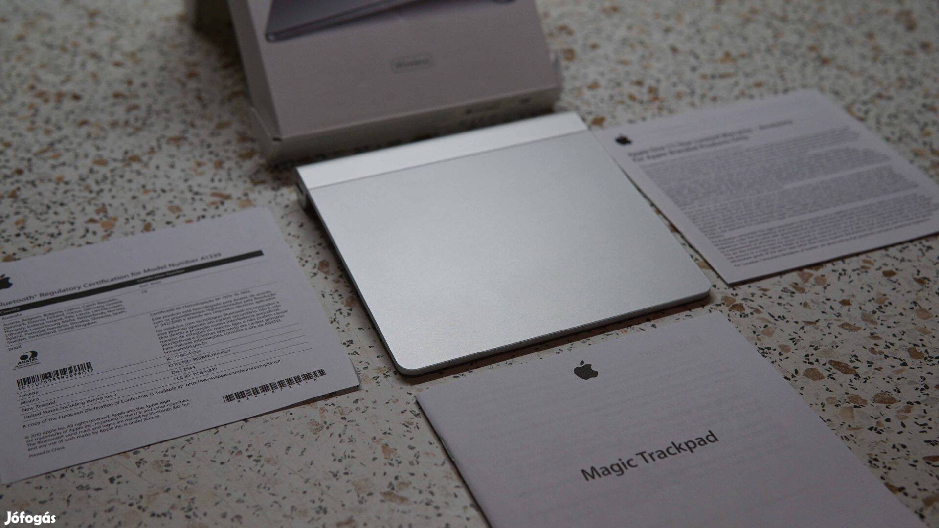 Gyögyörű Apple Magic Trackpad(1gen)dobozával eladó