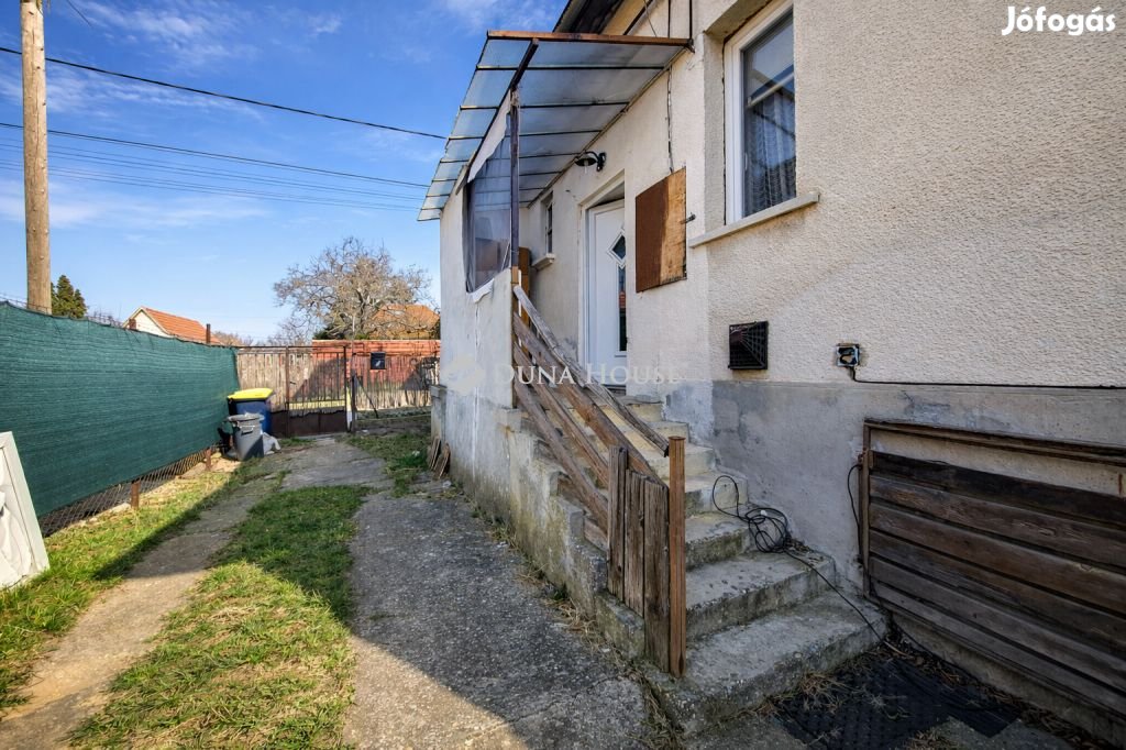 Gyömrői 48 nm-es lakás eladó