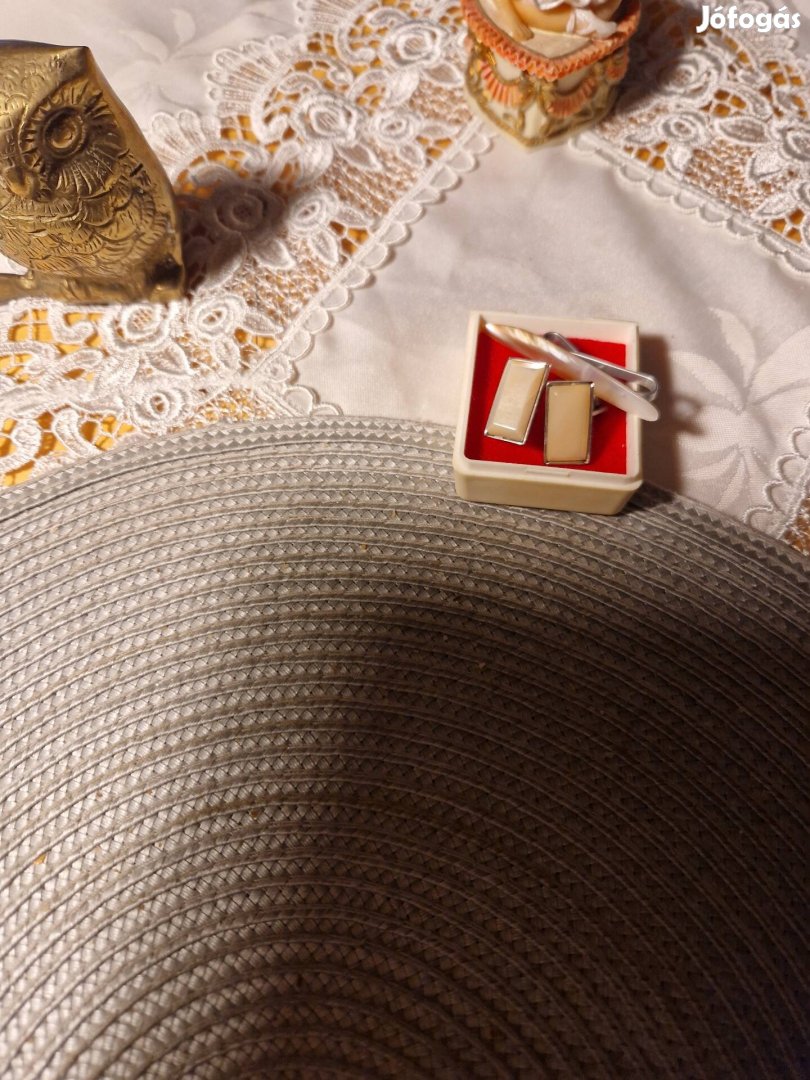 Gyöngyházdíszítésű mandzsetta nyakkendő tű szet.