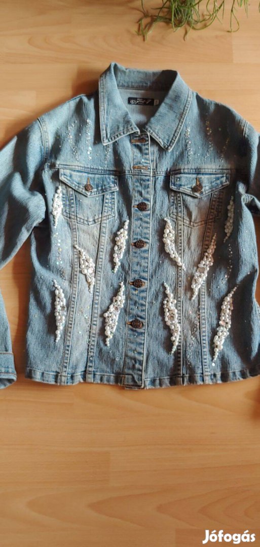 Gyöngyökkel díszített Fet-7 Paris farmer jacket