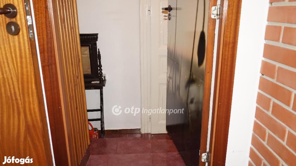 Gyöngyösi eladó 160 nm-es ház