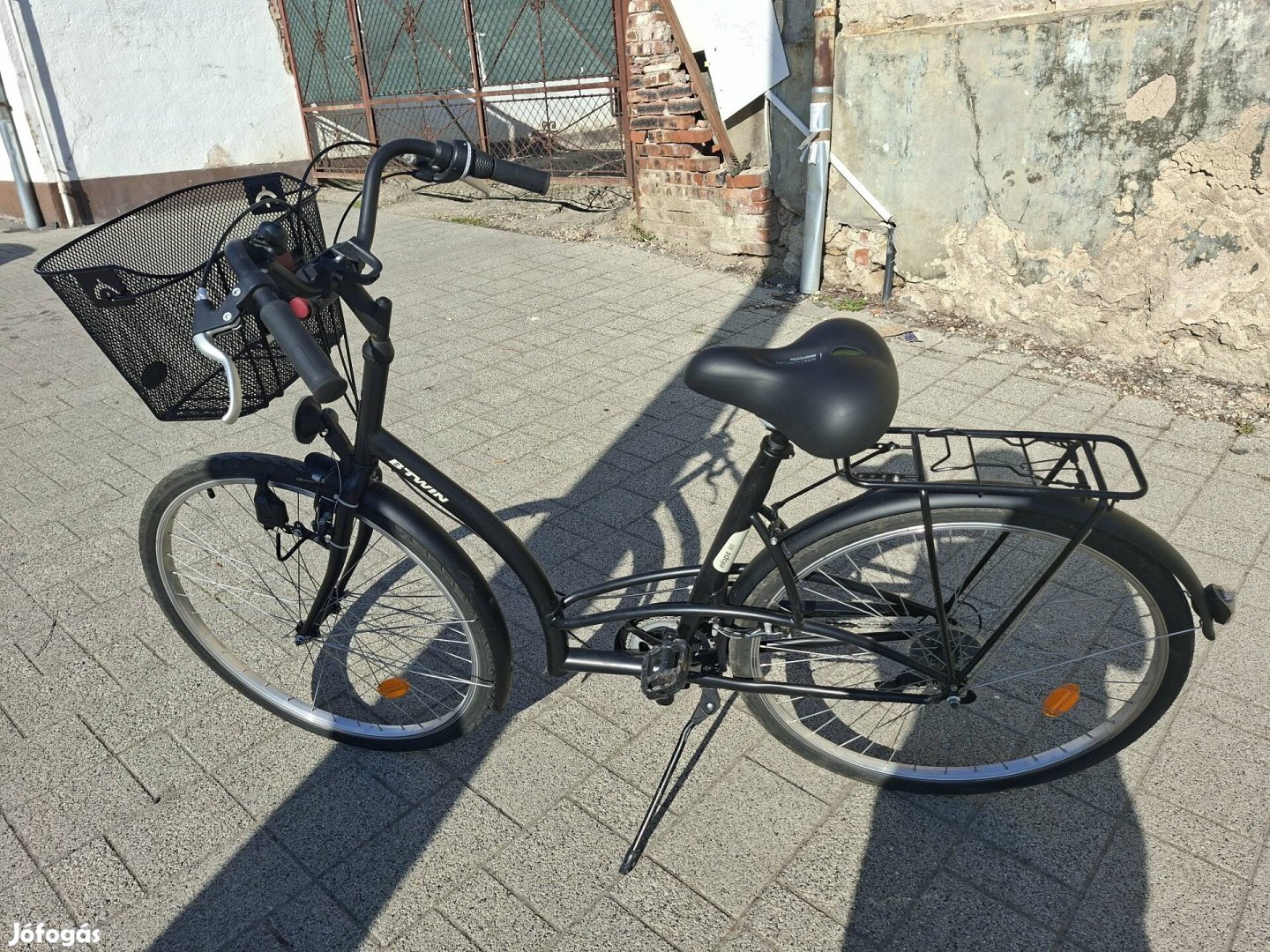 Gyönyörű Elops 300 női kerékpár (28-as)