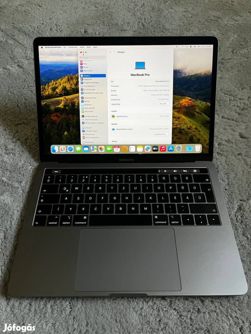 Gyönyörű állapotú Macbook Pro Touchbar