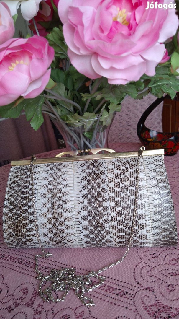 Gyönyörű kígyóbőr alkalmi válltáska