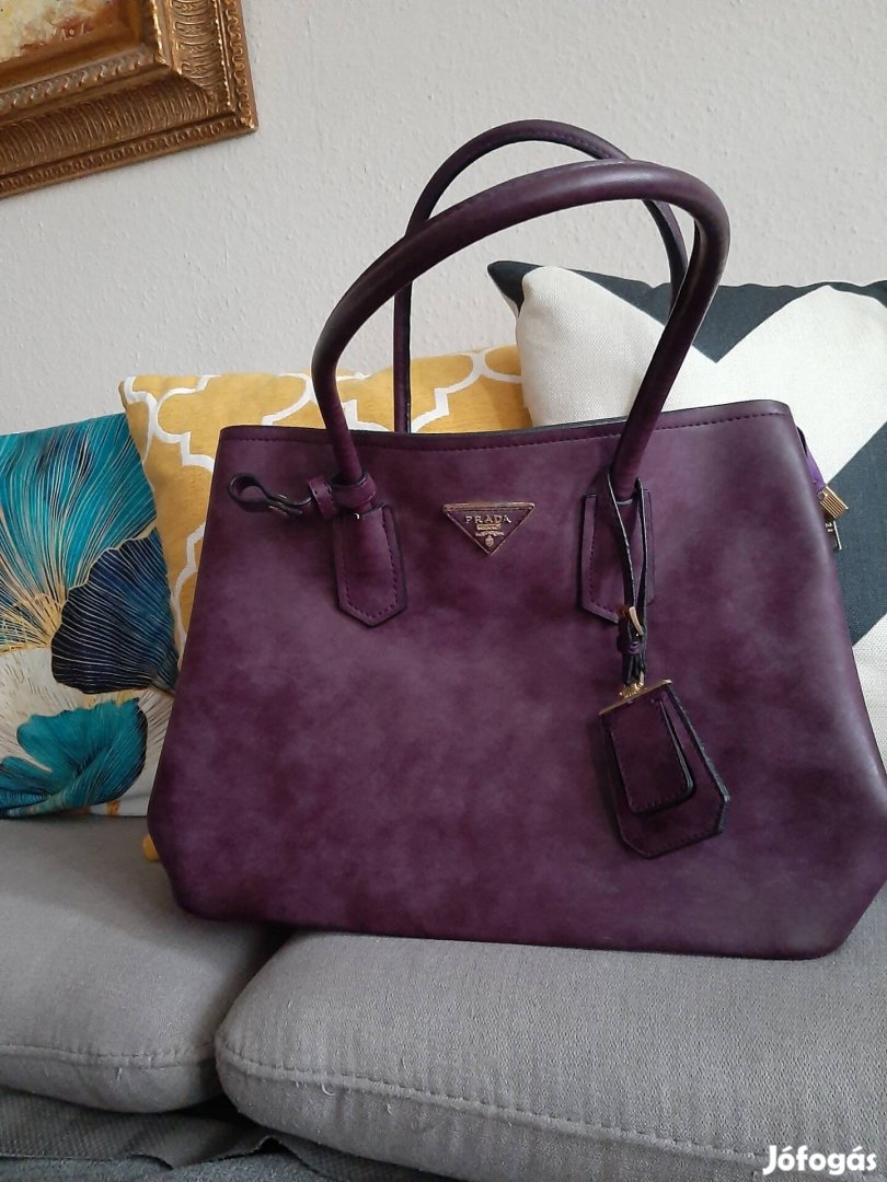 Gyönyörű lila táska 38x28x18cm