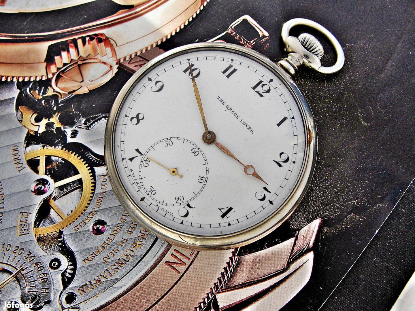 Gyönyörű porcelán számlapos Tellus zsebóra az 1940-as