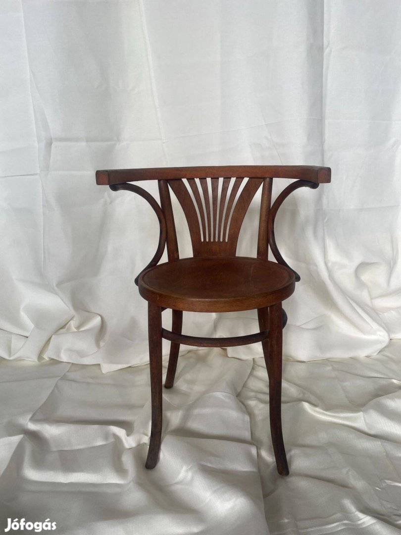 Gyönyörű thonet szék