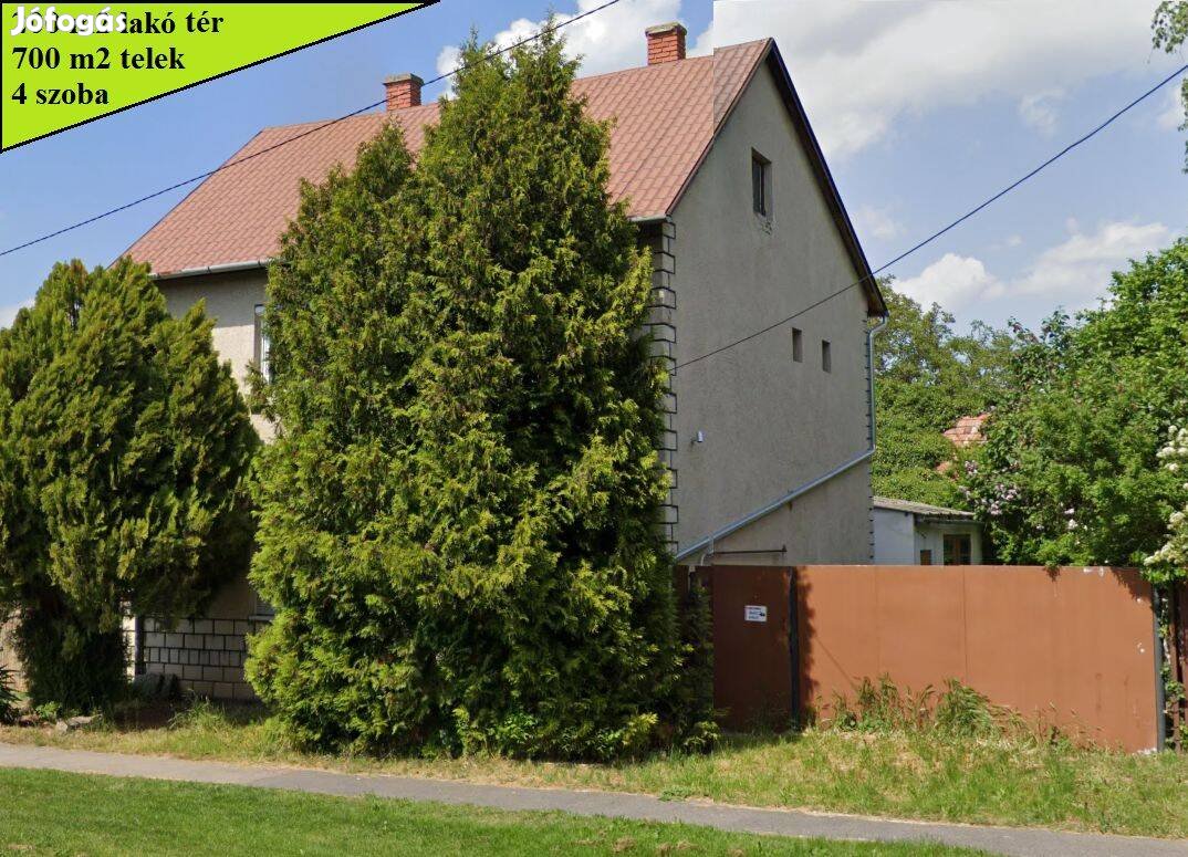 Győr-Szabadhegy Szent Imre utcában felújítandó családi ház eladó