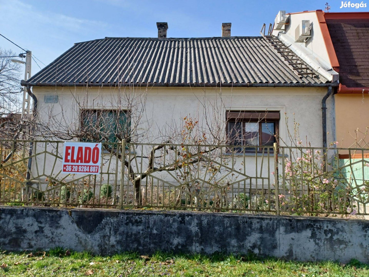 Győr-Szabadhegyen eladó egy 75nm-es családi ház
