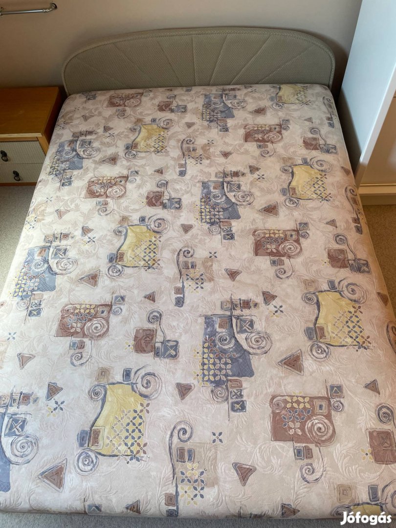 Győrben 140 cm széles franciaágy eladó