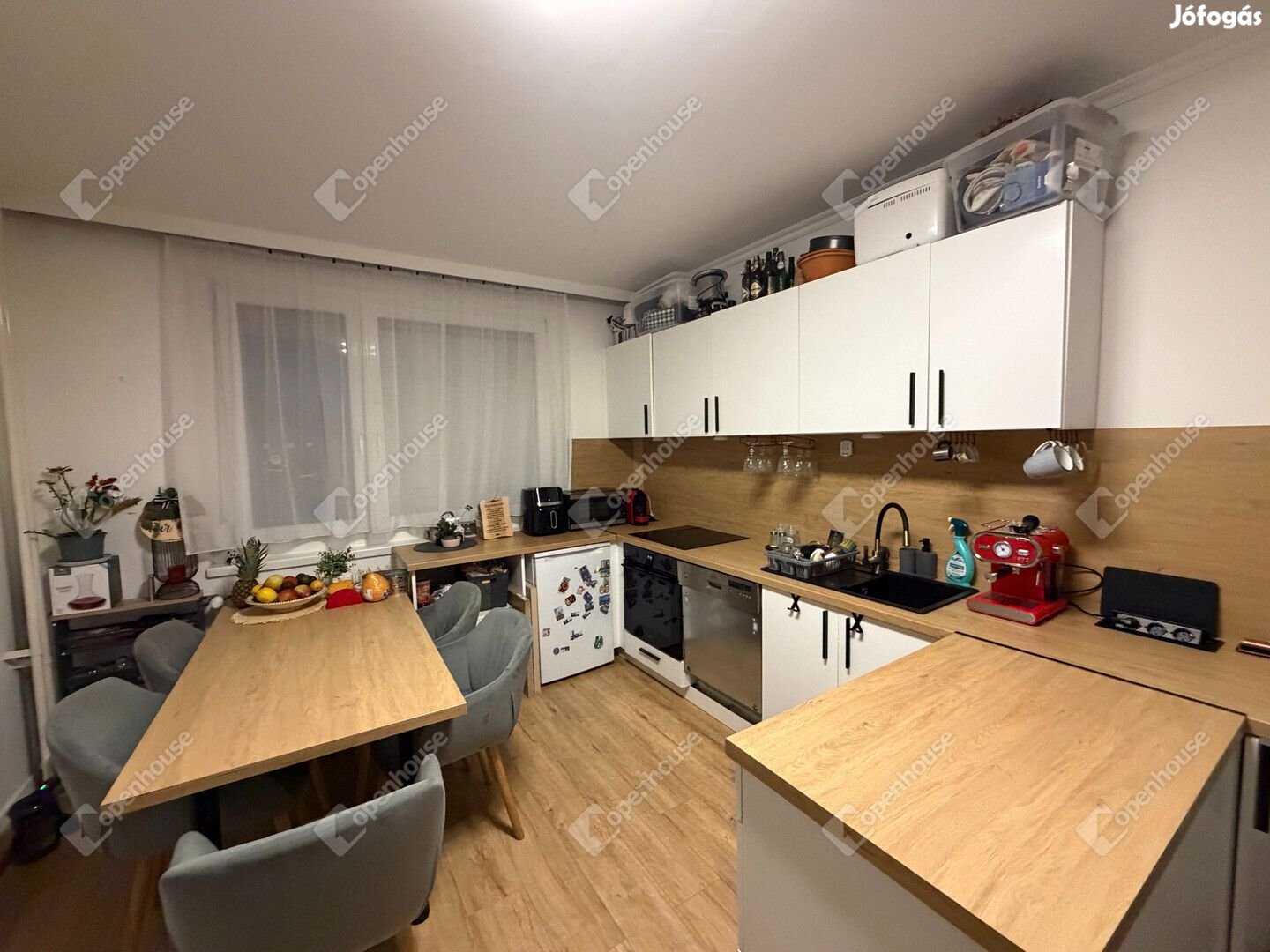 Győri 53 nm-es lakás eladó