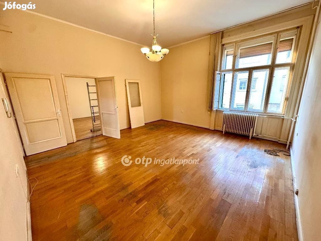 Győri 69 nm-es lakás eladó