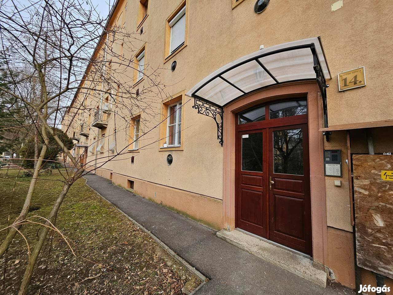 Győri kapuban lakás eladó