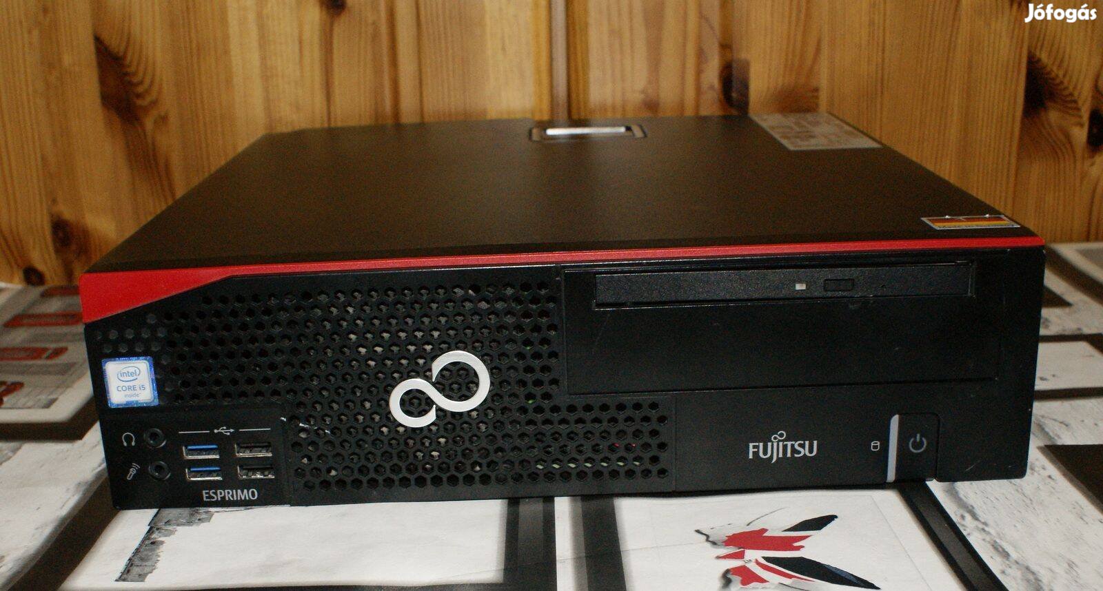 Gyors Fujitsu PC Full Config Munkára családi Gépnek!