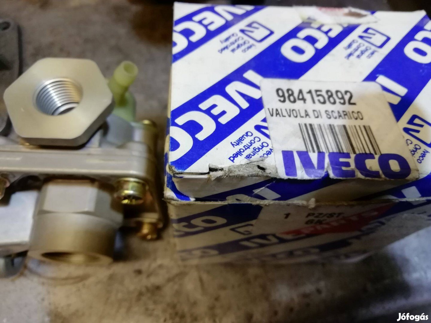 Gyorsoldó gyári fékszelep IVECO 98415892