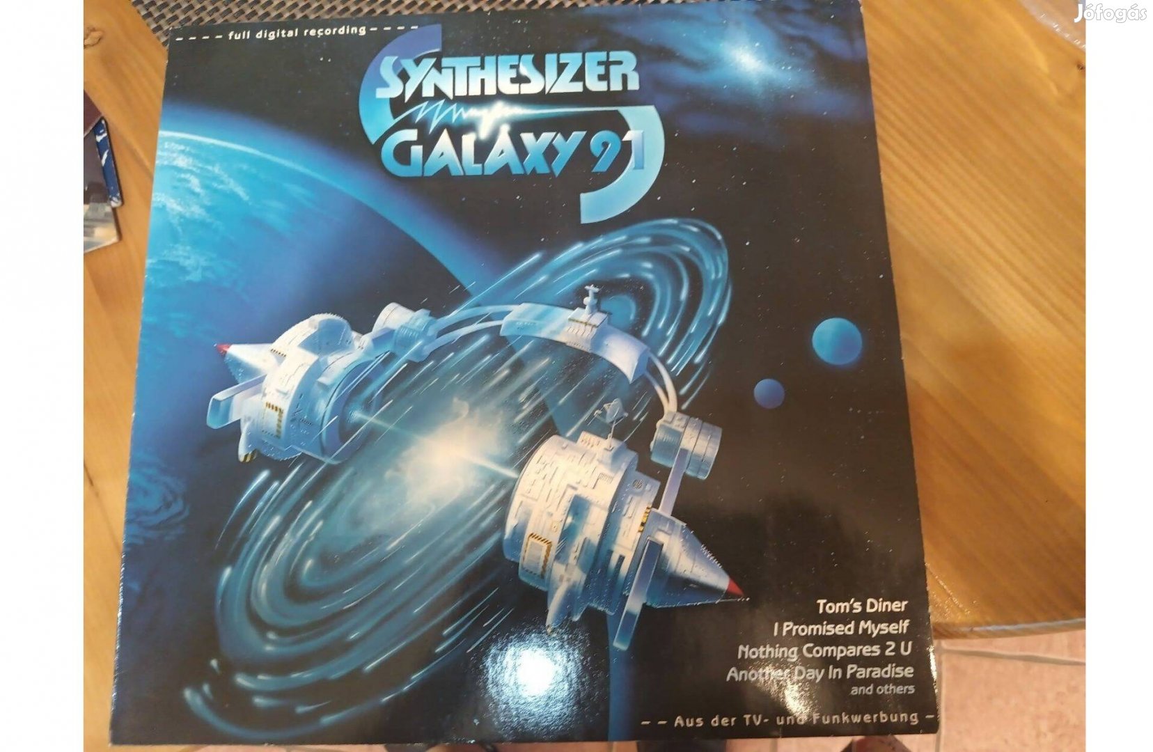 Gyűjteményből Synthesizer Galaxy bakelit hanglemez eladó