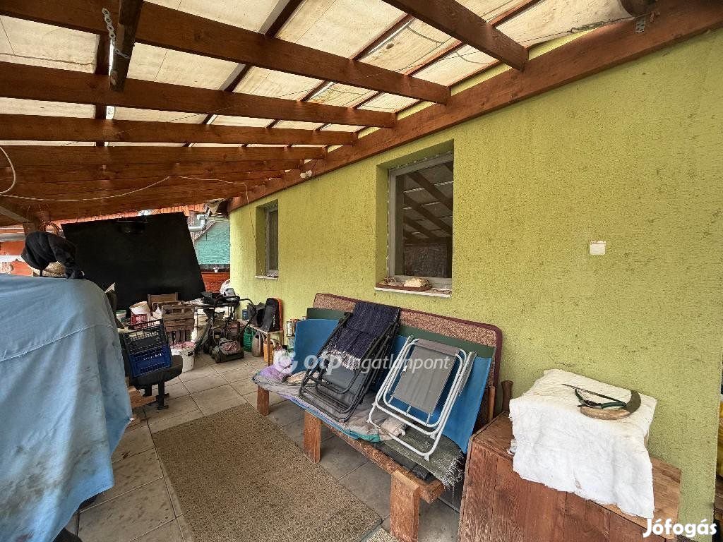 Gyula Szanazug részén eladó nyaraló!