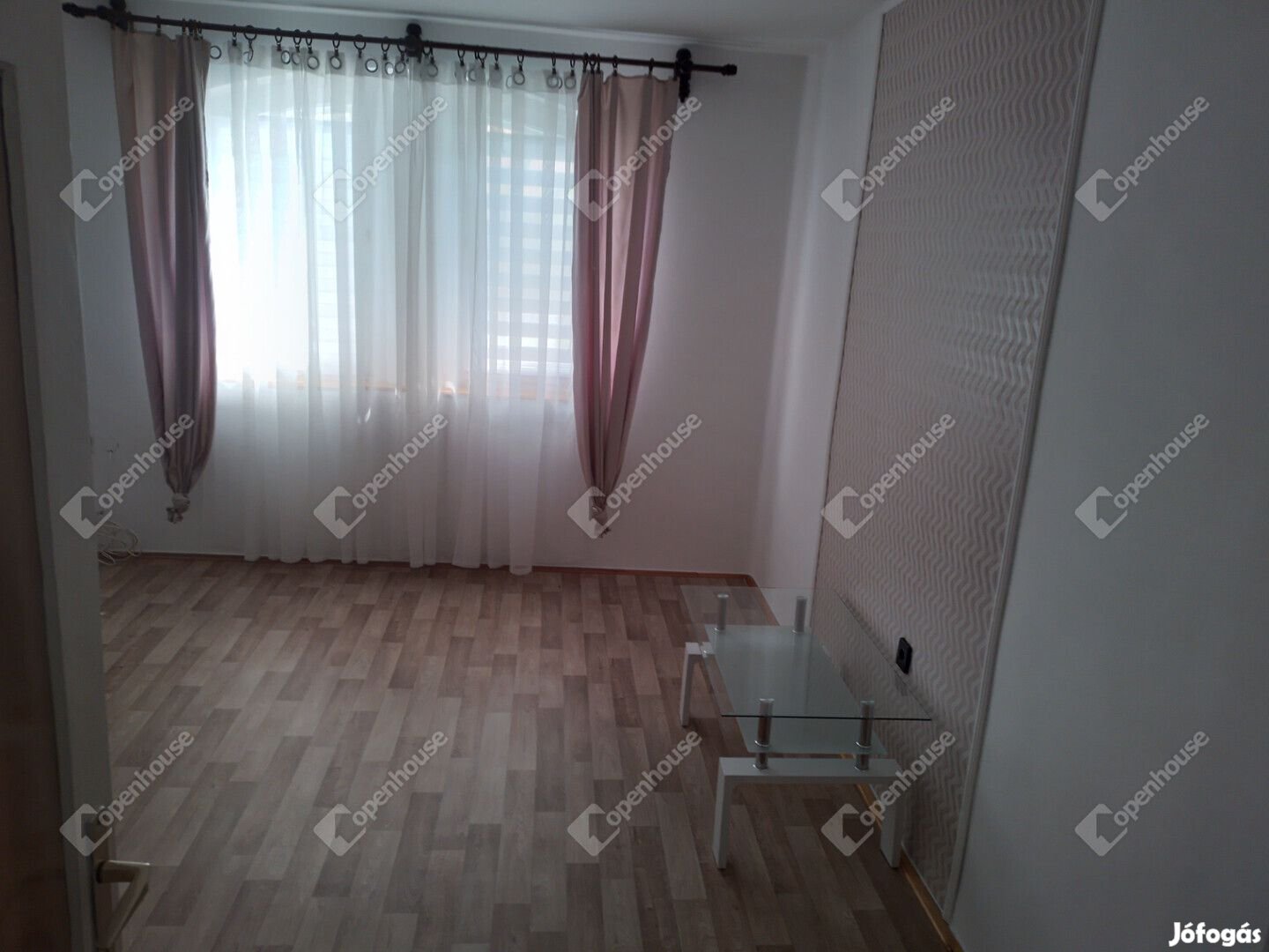 Gyula, Nagyrománvárosban, nagyon szép ház/házrész eladó!