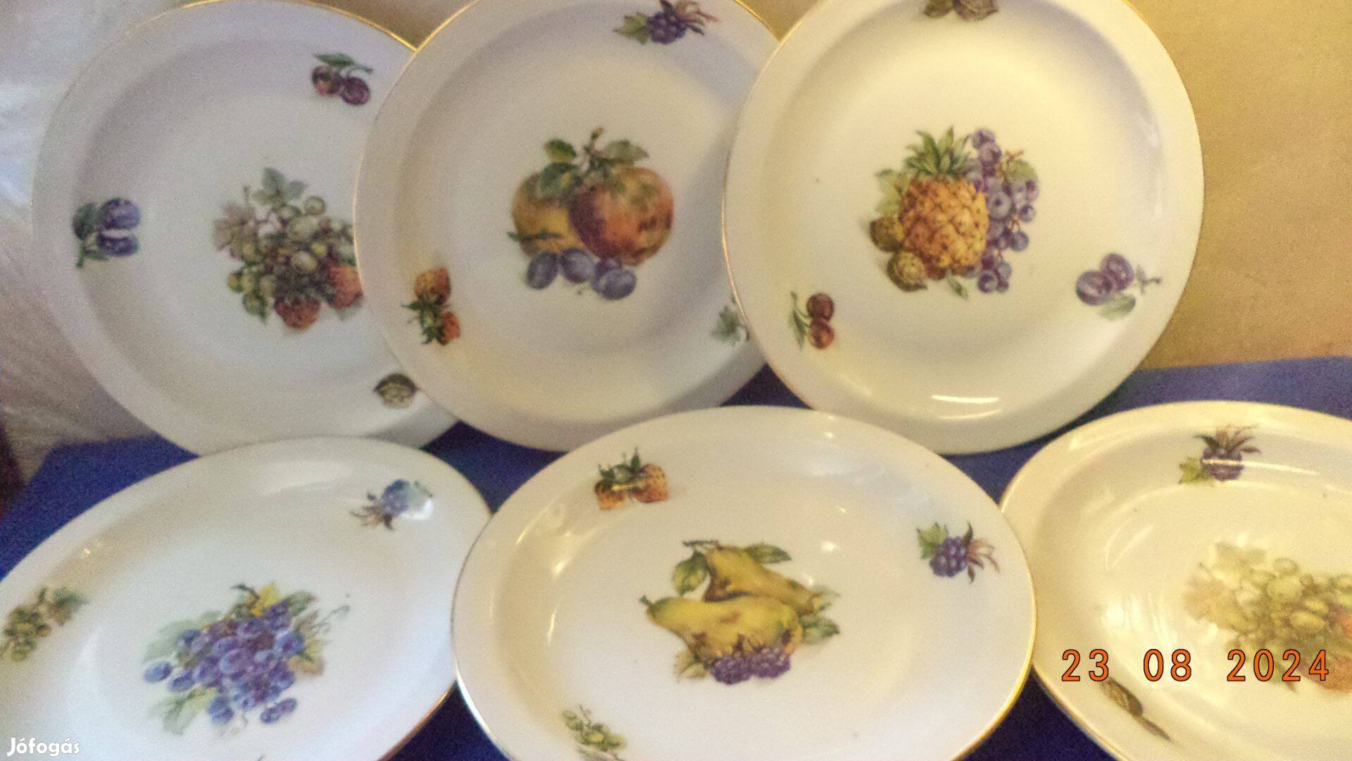 Gyümölcs mintás porcelán tányér